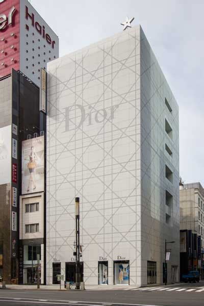 dior in ginza di kumiko inui|Former Dior Ginza.